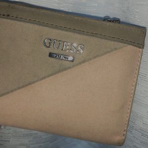 Guess Wallet
